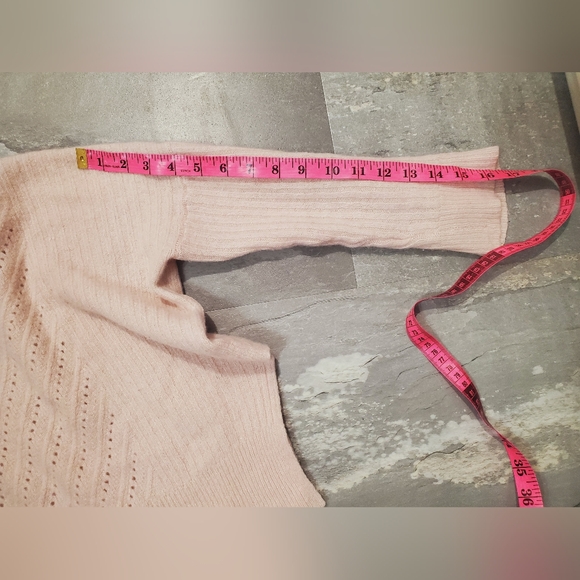 Johnny Was Crew Neck Crop Knit Sweater Light Pink. Cashmere, Linen. Split. Boho. - Picture 8 of 8
